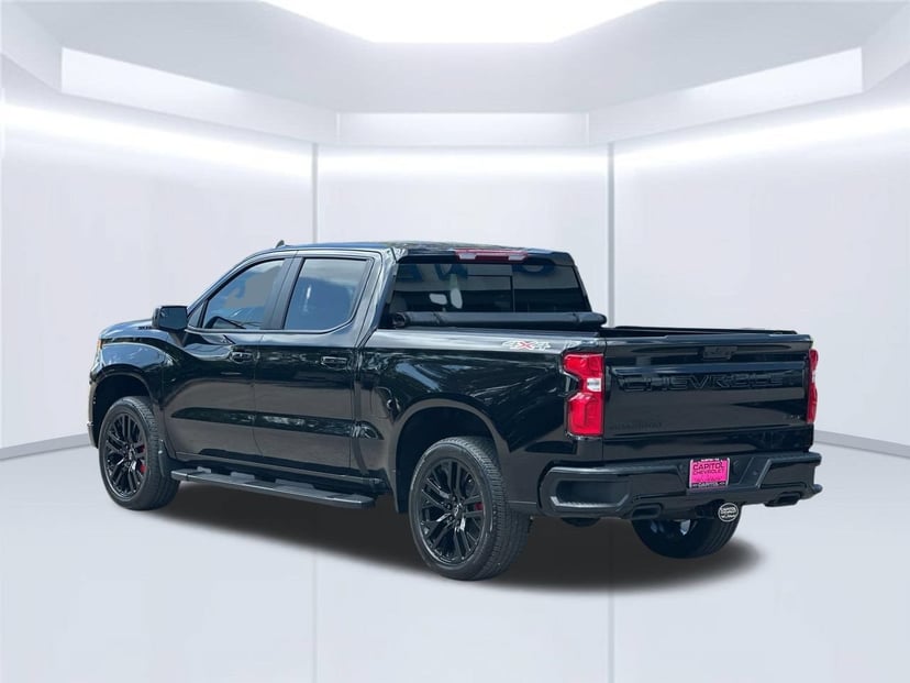 2026 Chevrolet Silverado 1500 - Image 3