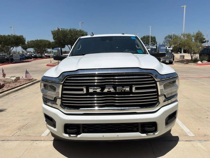 2024 Dodge 2500 - Image 3