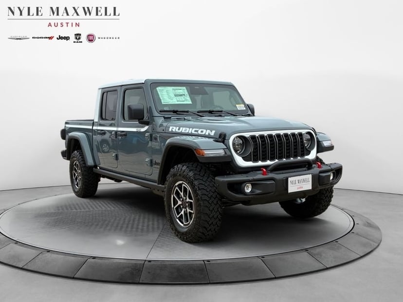 2026 Jeep Gladiator - Image 1