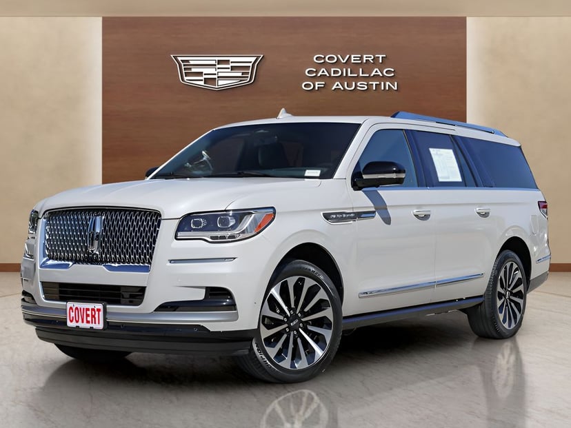 2022 Lincoln Navigator L - Image 1