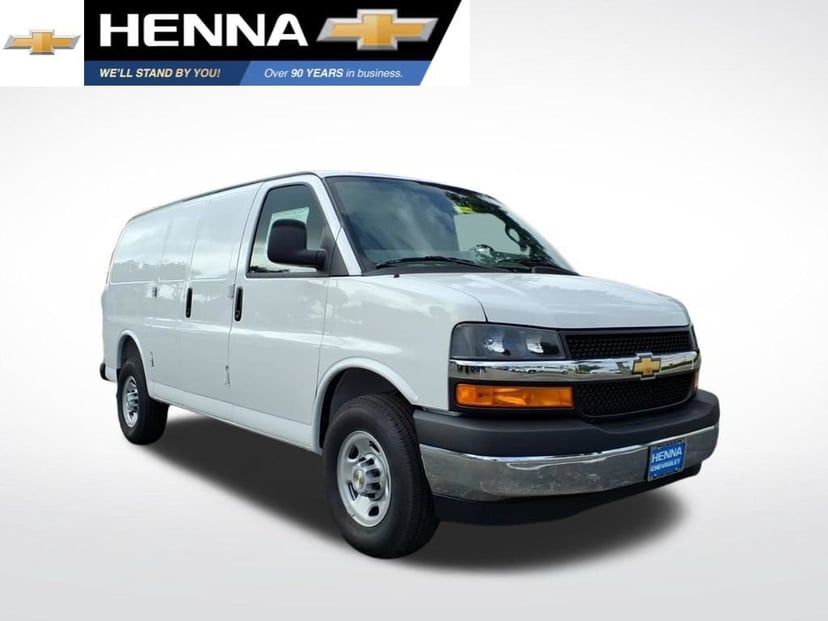 2026 Chevrolet Express Cargo - Image 1