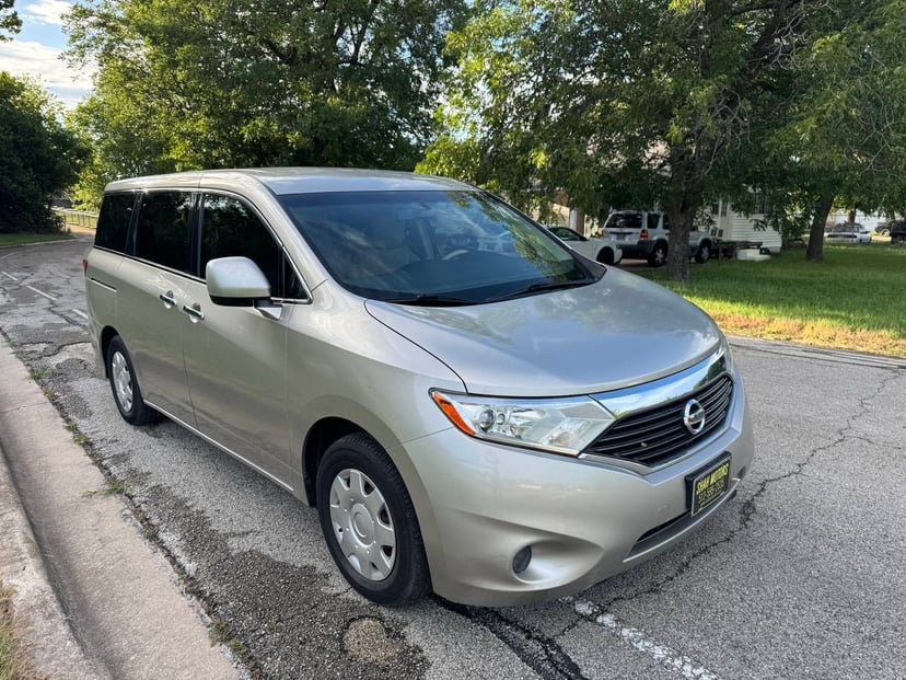 2011 Nissan Quest - Image 1