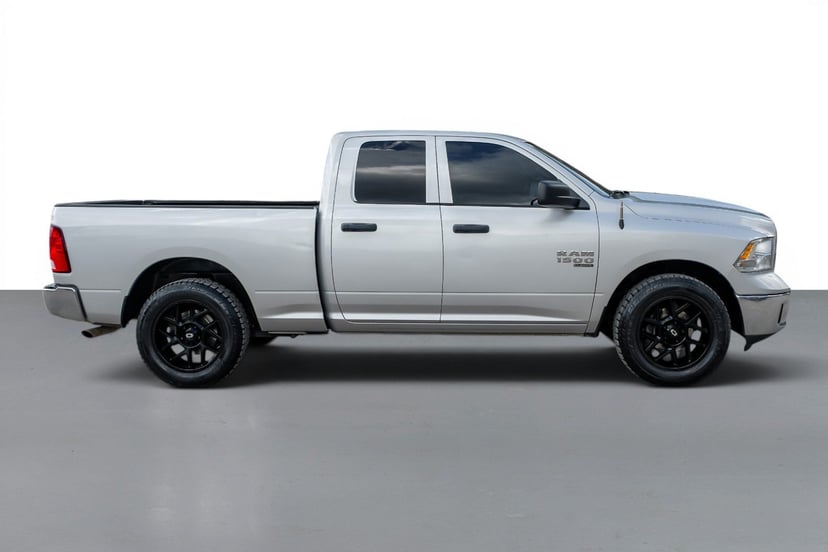 2019 Ram 1500 Classic Tradesman - Image 2