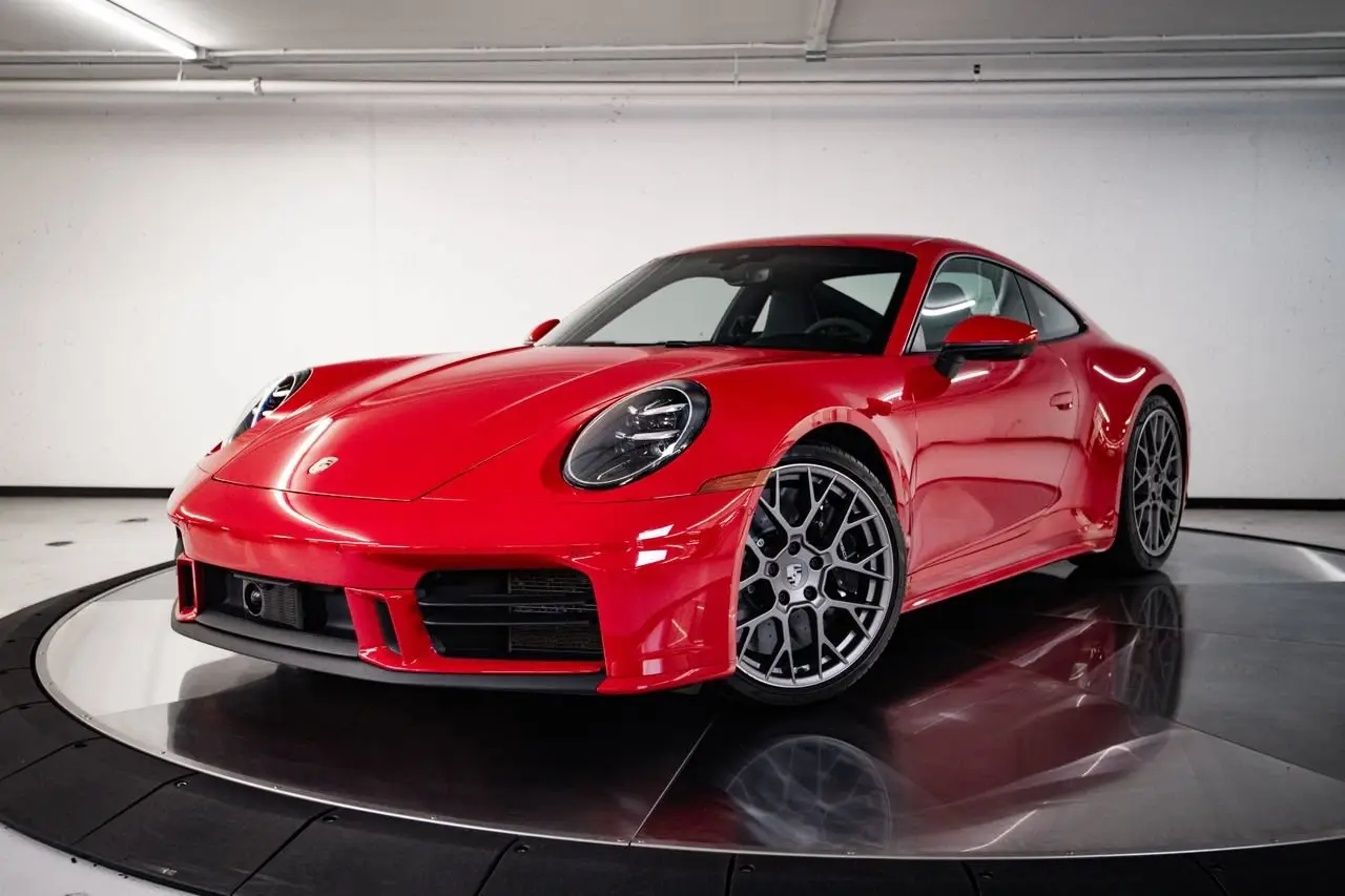 2025 Porsche 911 - Image 1