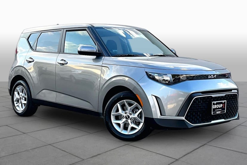 2025 Kia Soul - Image 1