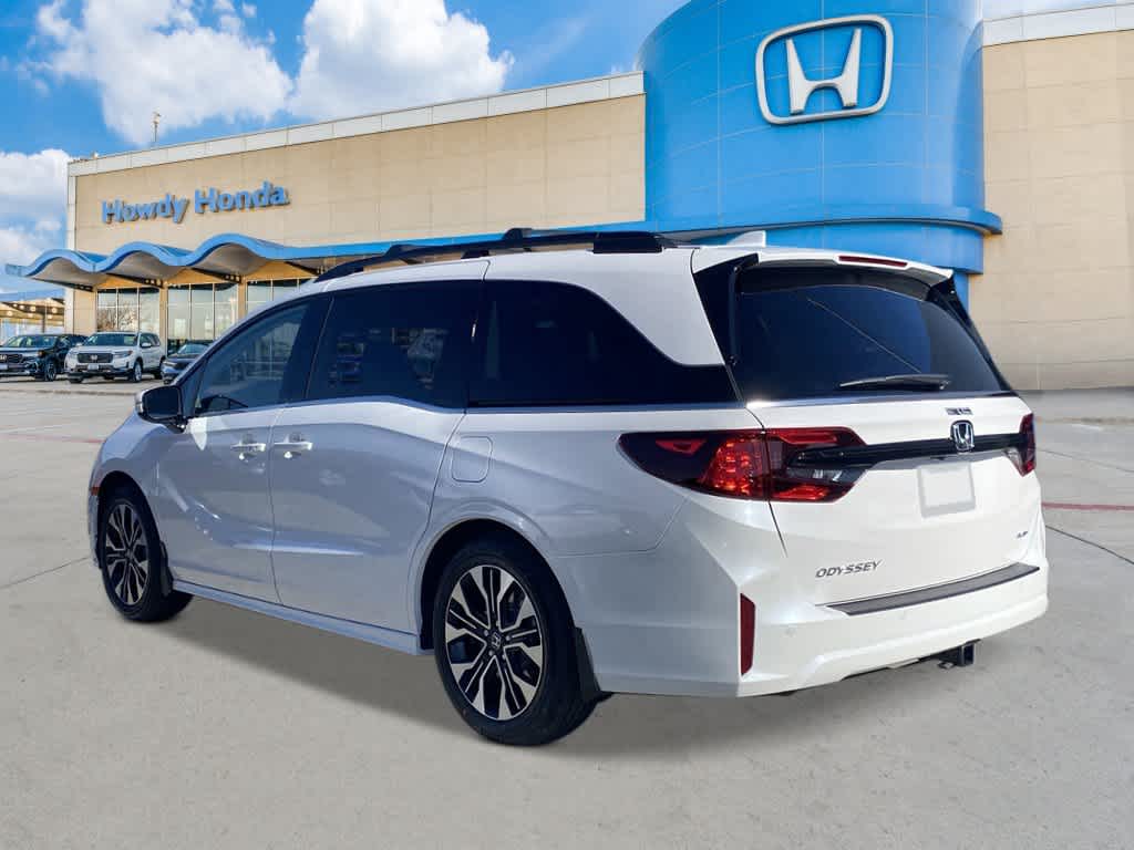 2026 Honda Odyssey - Image 2