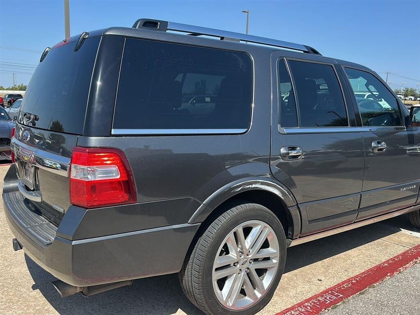 2017 Ford Expedition - Image 3