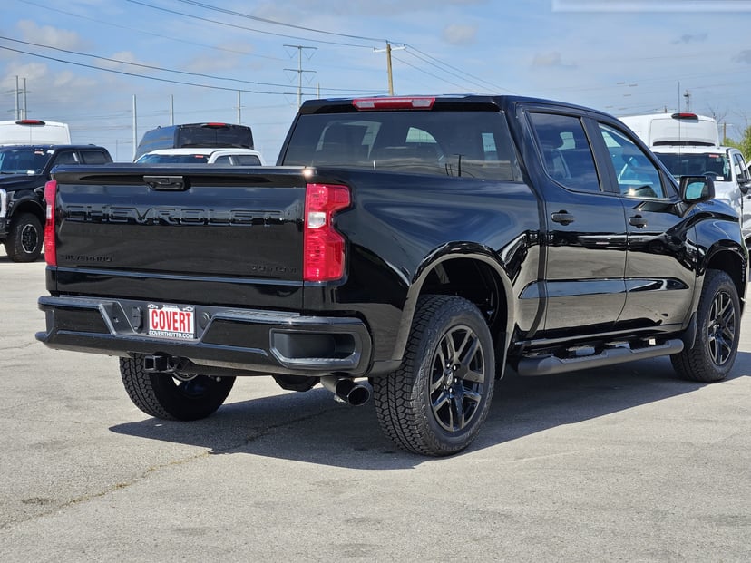 2026 Chevrolet Silverado - Image 3