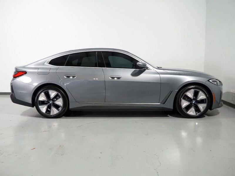 2023 BMW i4 eDrive35 Gran Coupe - Image 2