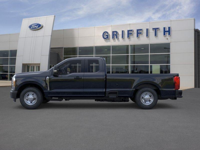 2026 Ford Super Duty F-350 SRW - Image 3