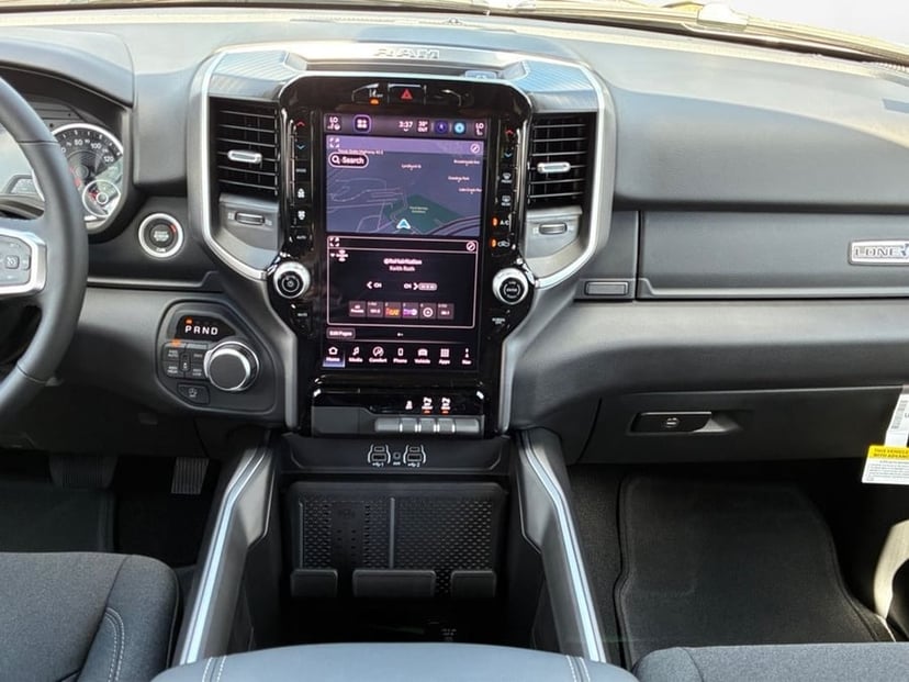 2026 Ram 1500 - Image 2
