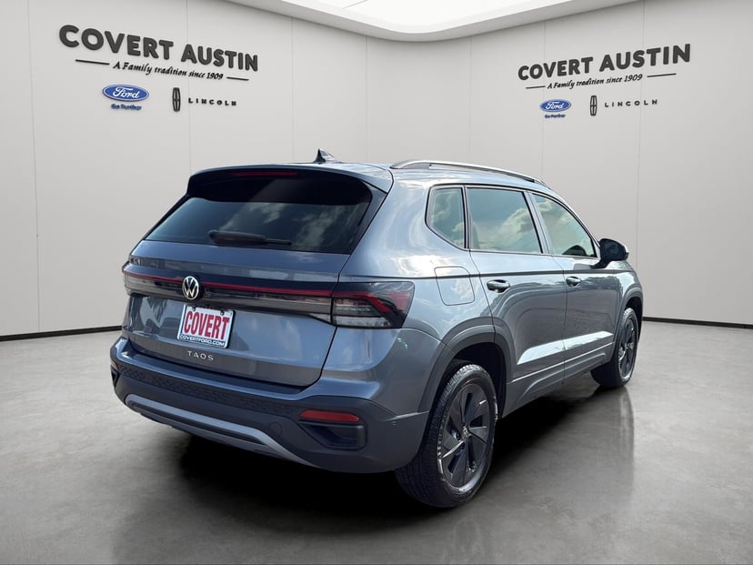 2025 Volkswagen Taos - Image 3