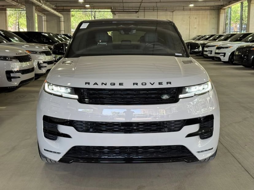 2026 Land Rover Range Rover Sport - Image 3