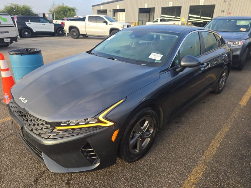 2022 Kia K5 - Image 1