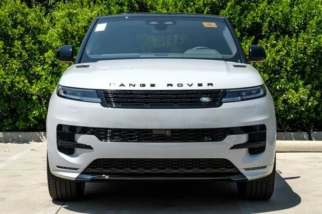 2026 Land Rover Range Rover Sport - Image 3