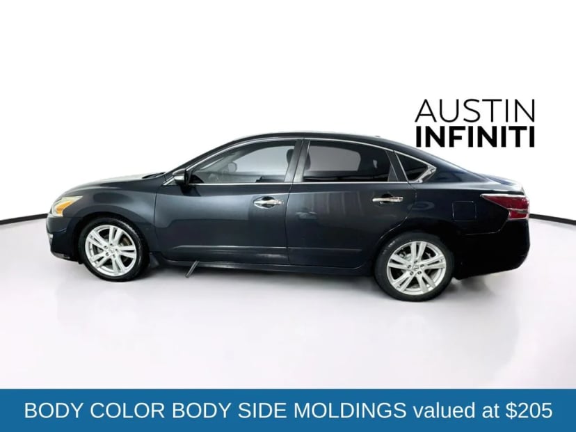 2015 Nissan Altima - Image 2
