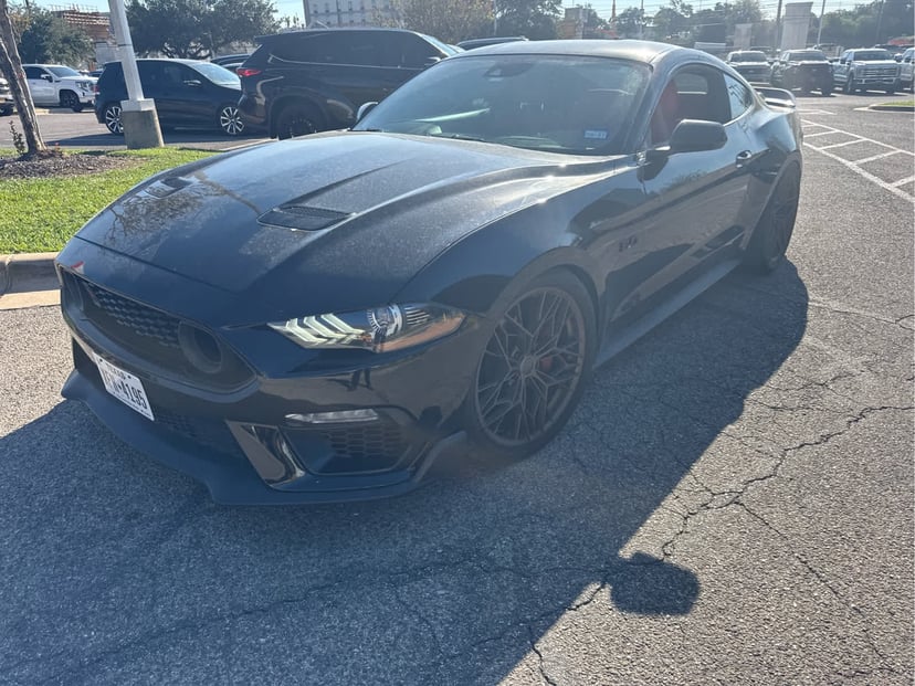 2022 Ford Mustang - Image 1