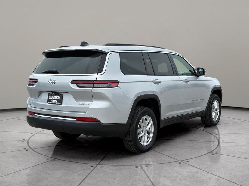 2026 Jeep Grand Cherokee L - Image 3