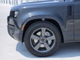 2026 Land Rover Defender - Preview 9