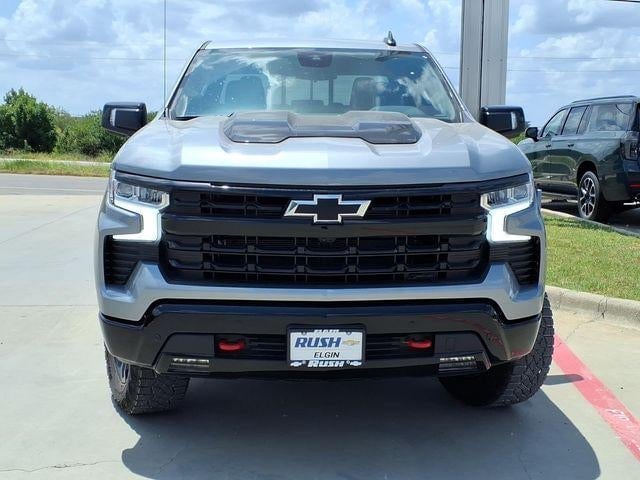 2026 Chevrolet Silverado 1500 - Image 3