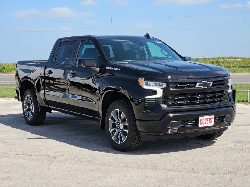 2026 Chevrolet Silverado - Image 2