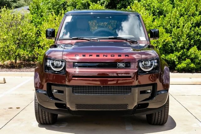 2026 Land Rover Defender 130 X-Dynamic SE 4D Sport Utility Red - Image 2