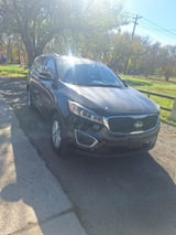 2016 Kia Sorento - Preview 9