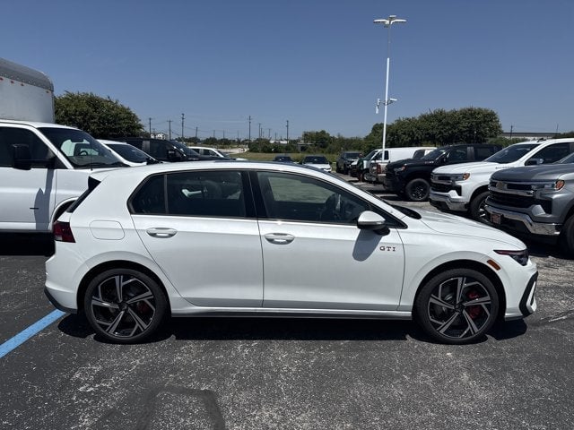 2026 Volkswagen Golf GTI - Image 2