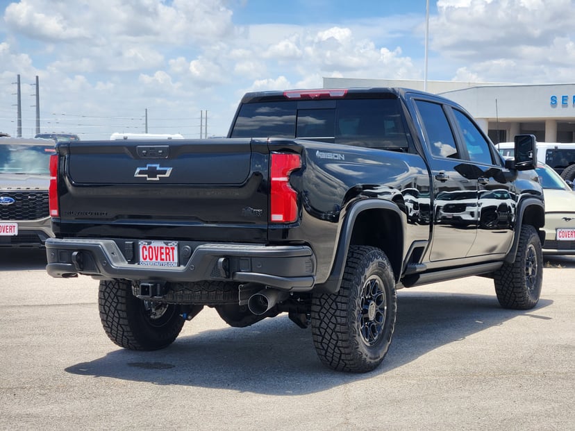 2026 Chevrolet Silverado 2500 HD - Image 3
