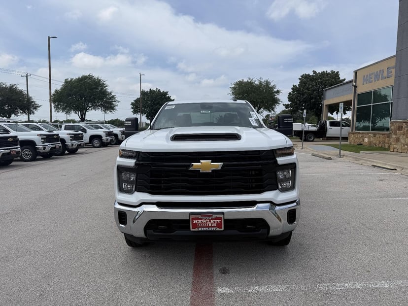 2026 Chevrolet Silverado 2500 HD - Image 2