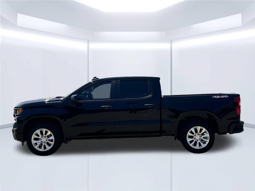 2026 Chevrolet Silverado 1500 - Image 1