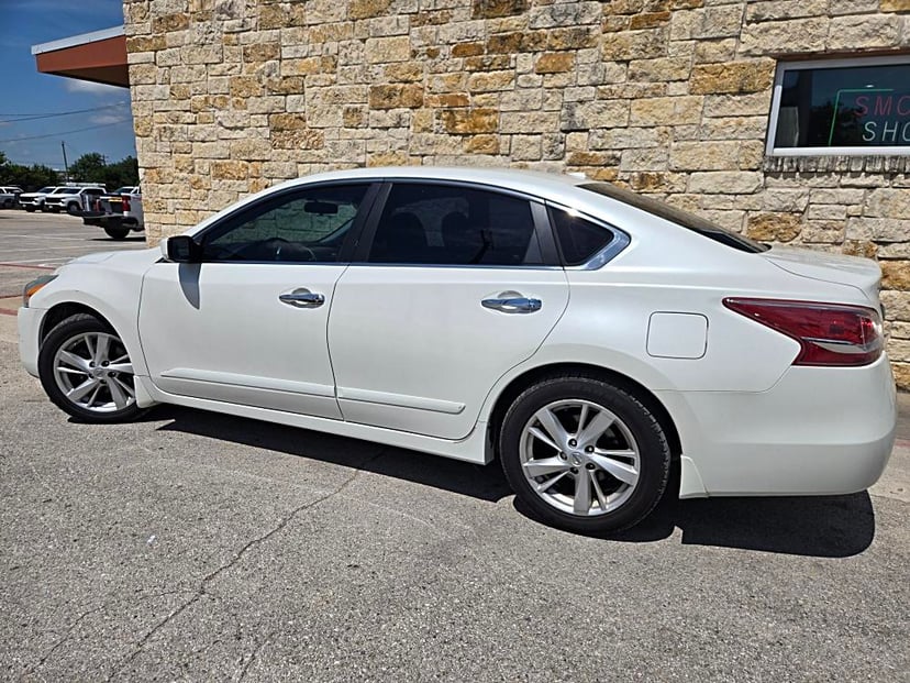 2013 Nissan Altima - Image 3