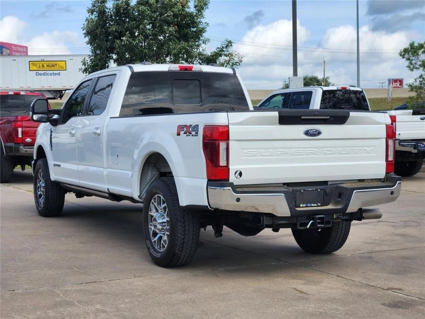 2022 Ford F-350 - Image 2