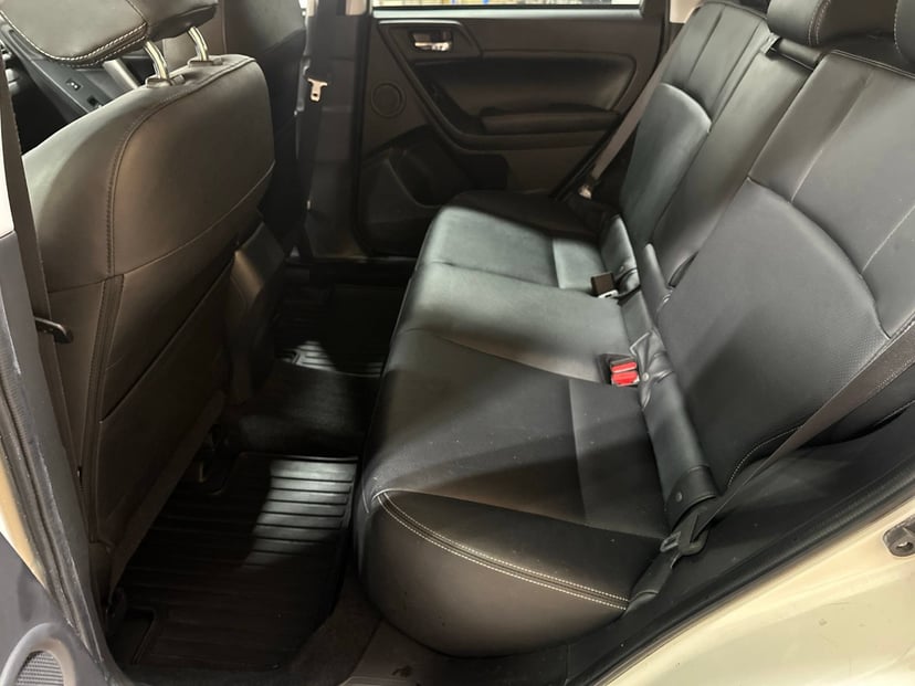 2015 Subaru Forester - Image 2
