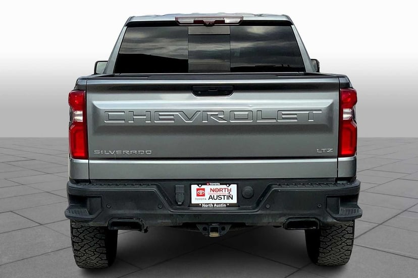 2021 Chevrolet Silverado 1500 - Image 3