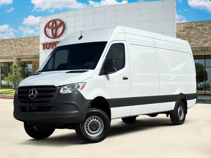2025 Mercedes-Benz Sprinter - Image 1