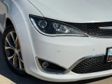 2017 Chrysler Pacifica - Preview 3