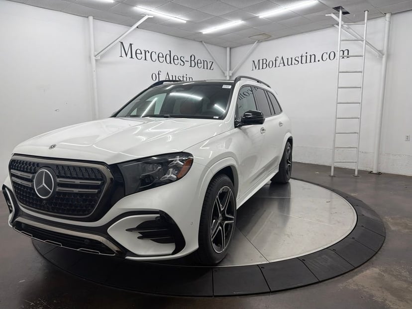 2027 Mercedes-Benz GLS - Image 1