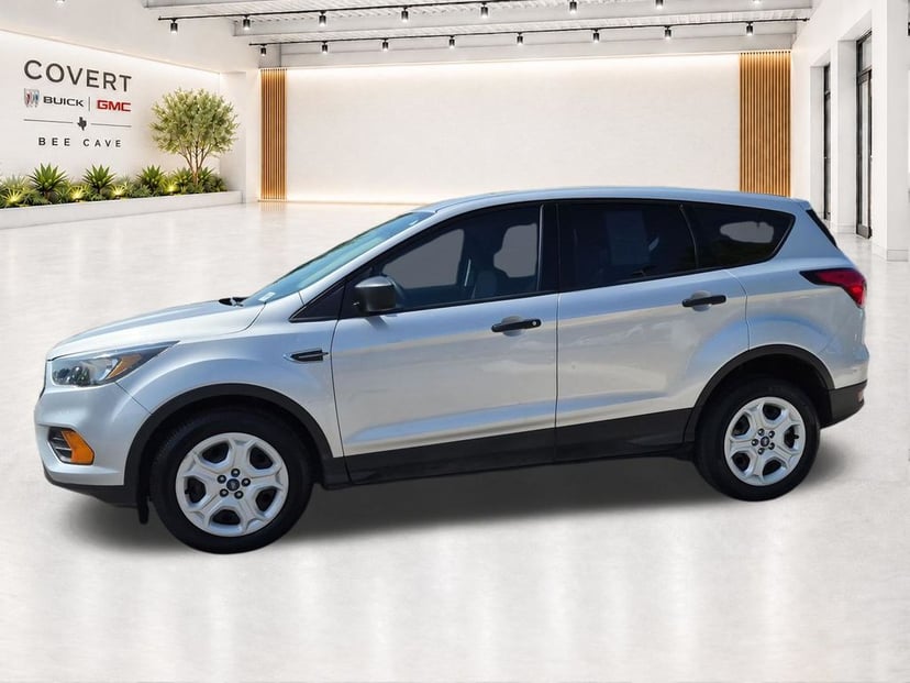 2019 Ford Escape - Image 2