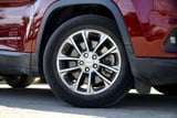 2020 Jeep Cherokee - Preview 4