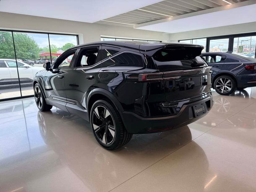 2025 Polestar 3 - Image 2