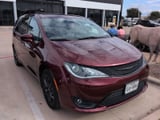 2020 Chrysler Pacifica - Preview 3