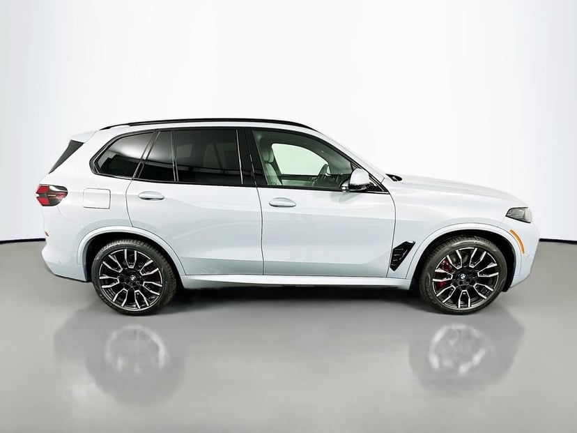 2026 BMW X5 - Image 3