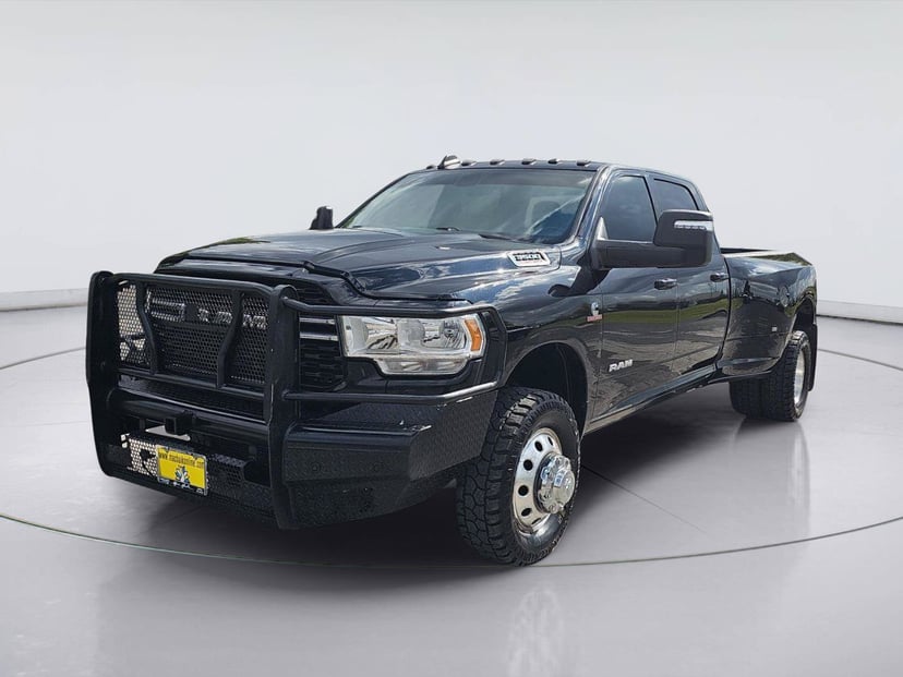 2024 Ram 3500 - Image 1