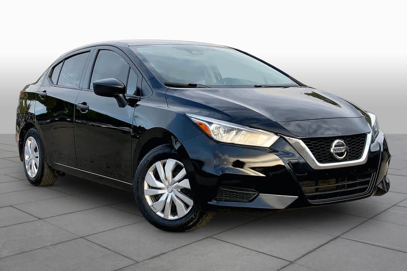 2020 Nissan Versa - Image 1
