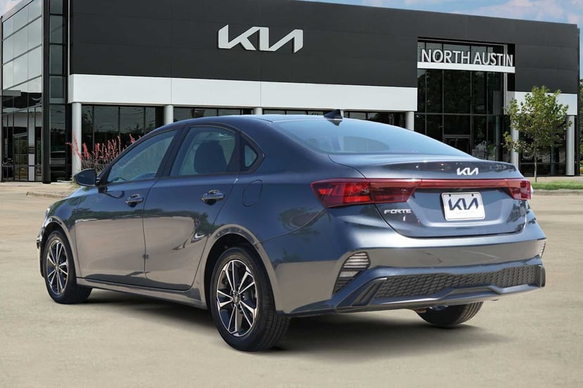 2024 Kia Forte - Image 3