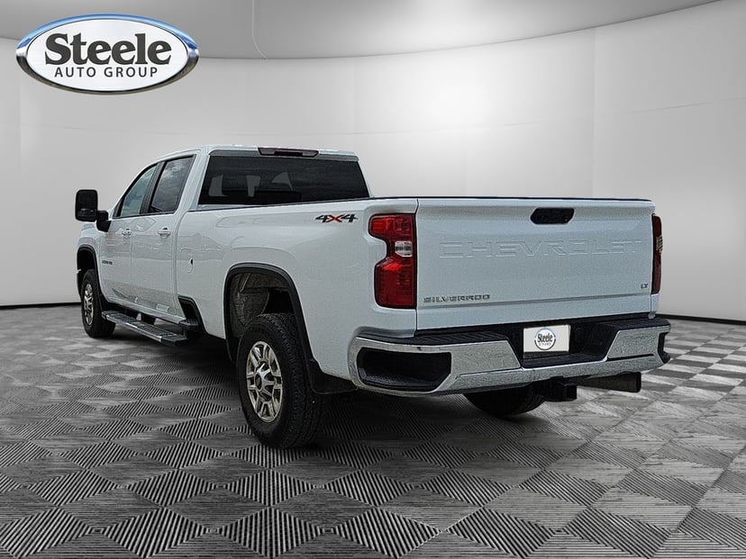 2025 Chevrolet Silverado 2500 HD - Image 3