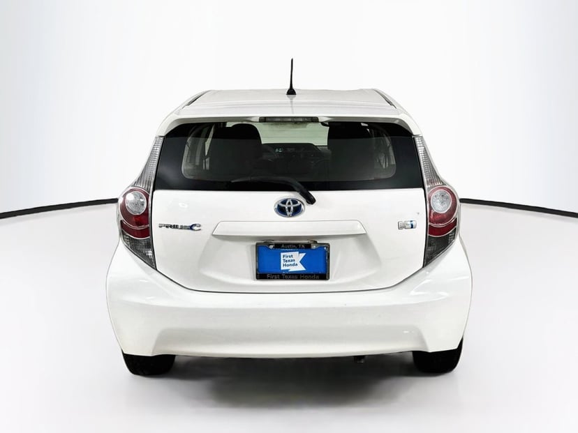 2013 Toyota Prius c - Image 1