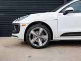 2026 Porsche Macan - Preview 11