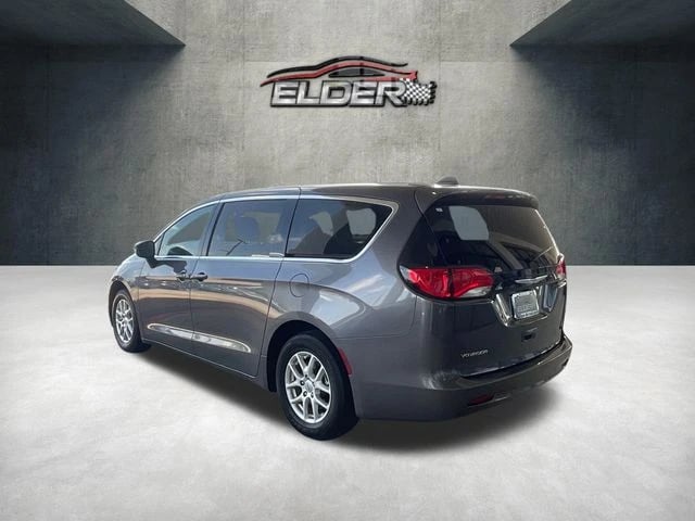 2022 Dodge Voyager - Image 3